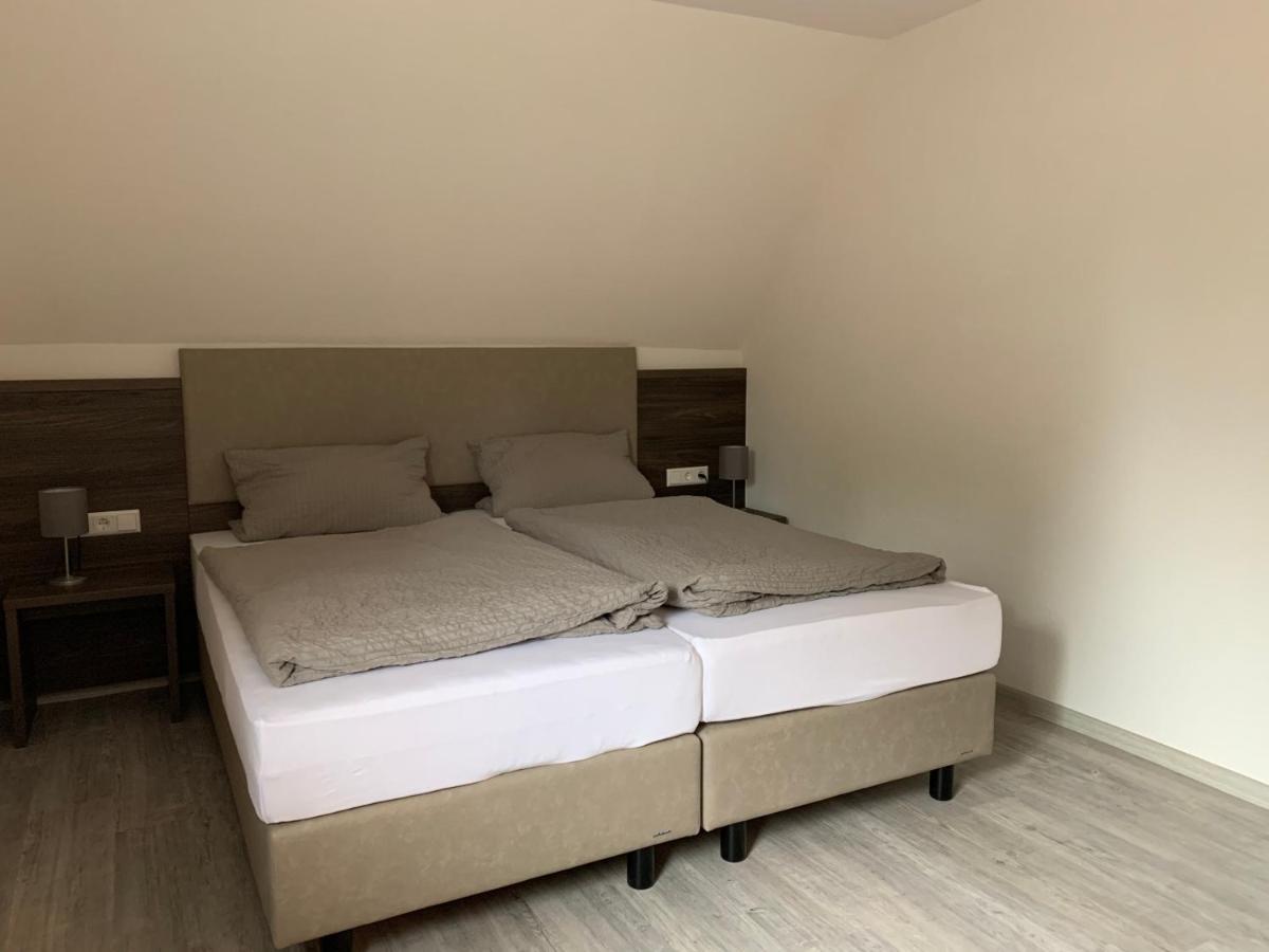 Pension Deckenpfronn Екстер'єр фото