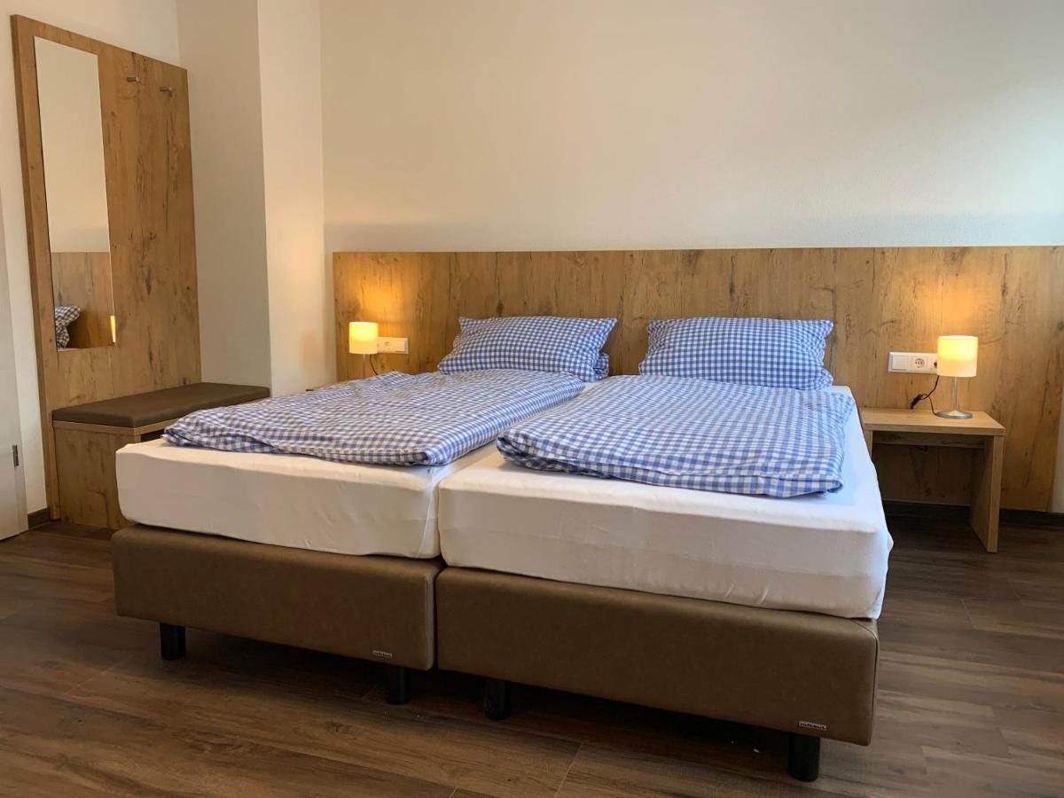 Pension Deckenpfronn Екстер'єр фото